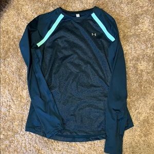 Women’s underarmour cold gear fitted top